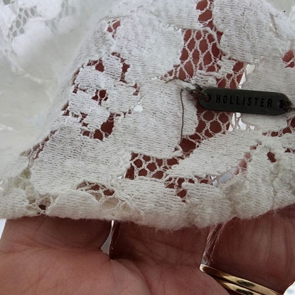 Hollister Floral lace button up shirt. Size Xs Y2K - Picture 4 of 9